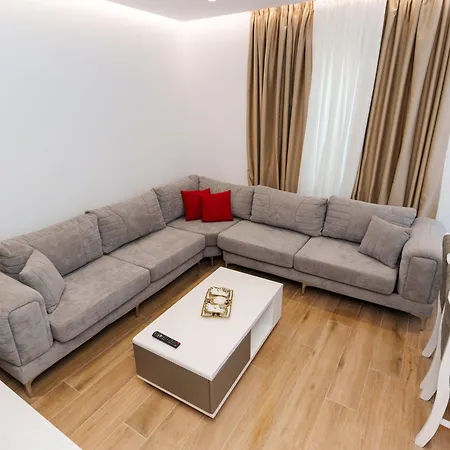 Belmond شقة
